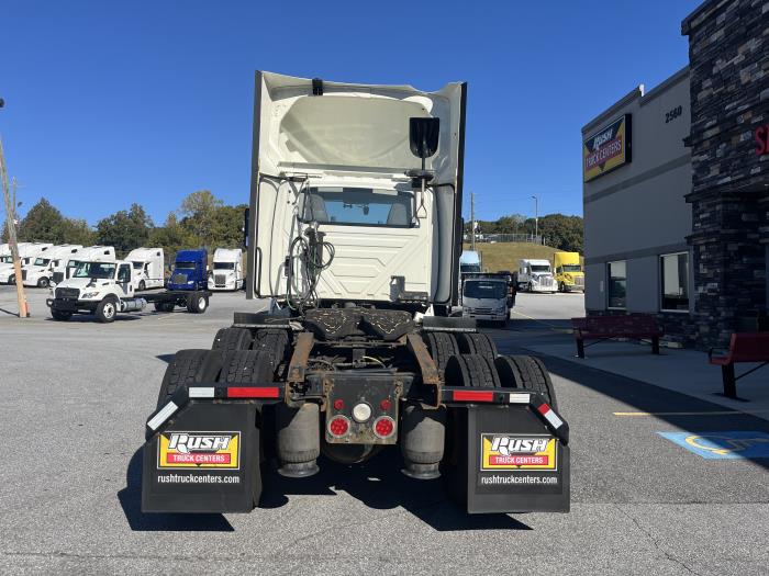 2020 International LT625-5