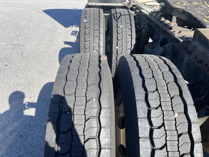 2020 International LT625-6