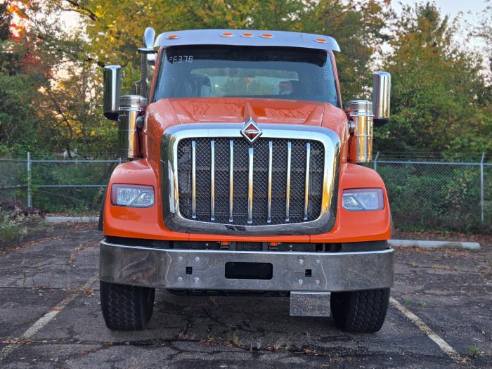 2026 International HX620-2