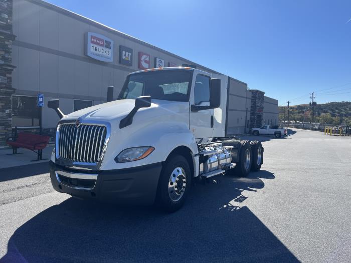 2020 International LT625-1