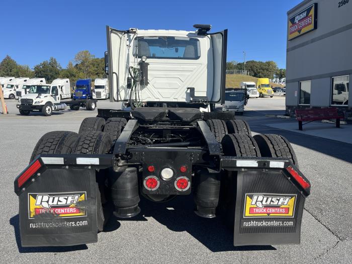 2020 International LT625-5