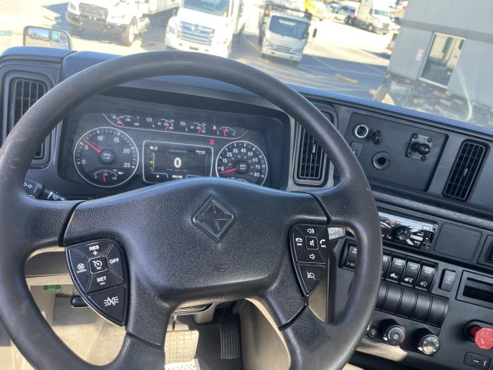 2020 International LT625-10