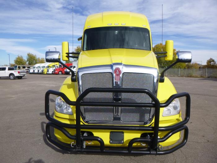 2021 Kenworth T680-8