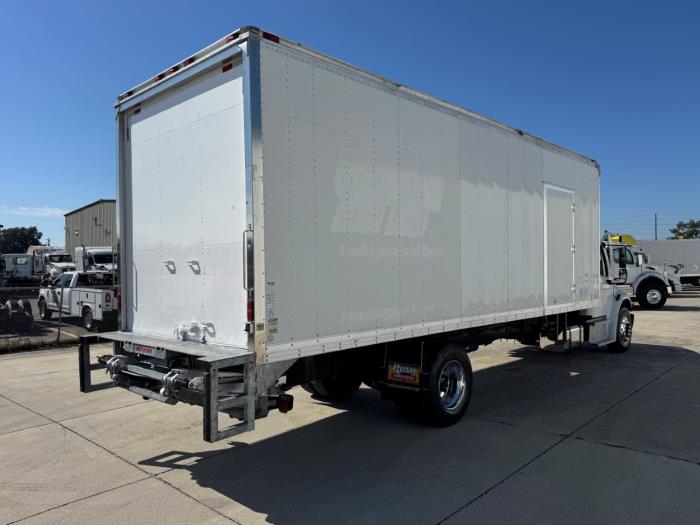 2019 Freightliner Business Class M2 106-5