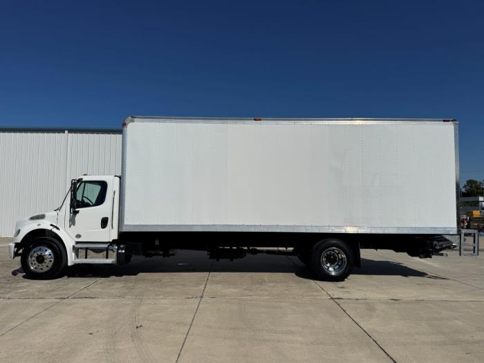 2019 Freightliner Business Class M2 106-8