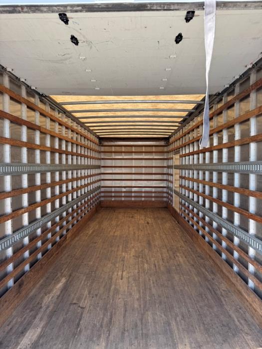 2019 Freightliner Business Class M2 106-10