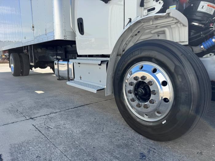 2019 Freightliner Business Class M2 106-22