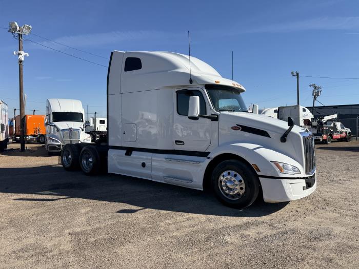 2022 Peterbilt 579-29