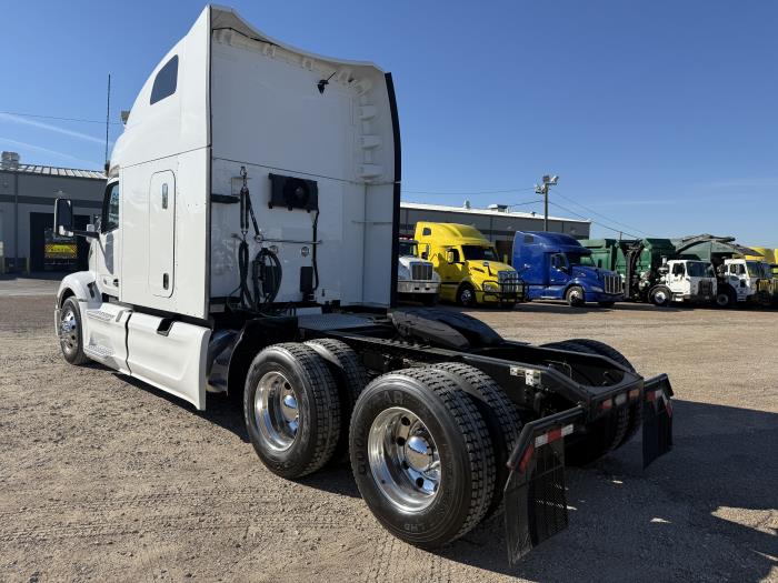 2022 Peterbilt 579-46