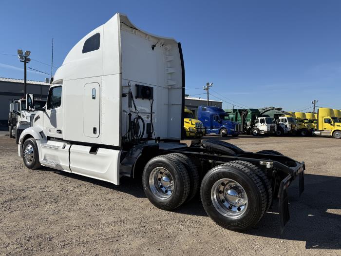 2022 Peterbilt 579-47
