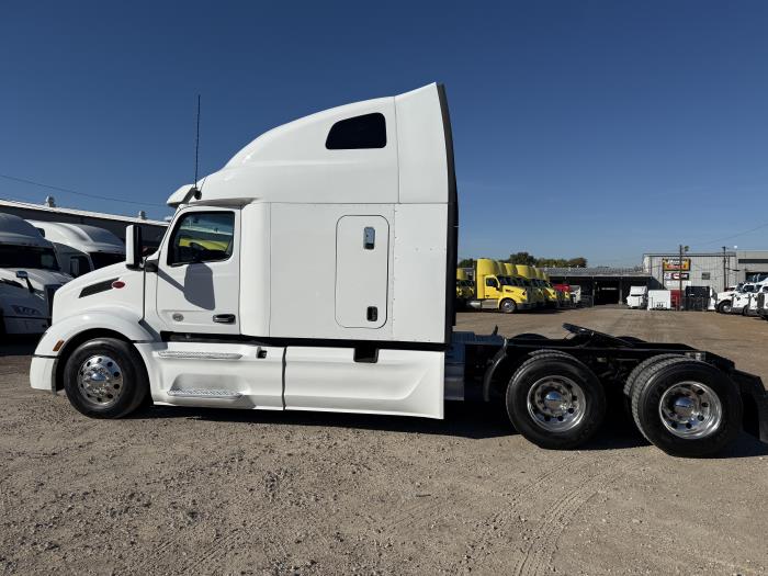 2022 Peterbilt 579-50