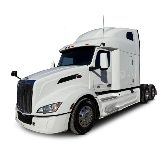 2022 Peterbilt 579-0