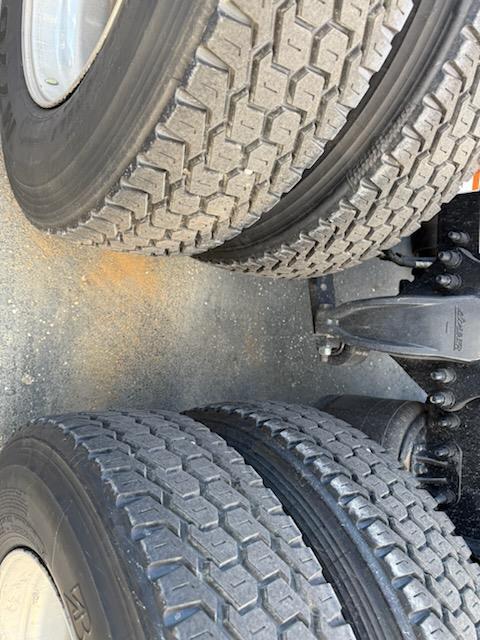 2023 Freightliner Cascadia-9