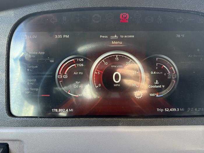 2023 Peterbilt 389-5