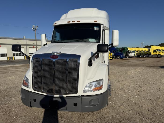 2021 Peterbilt 579-5