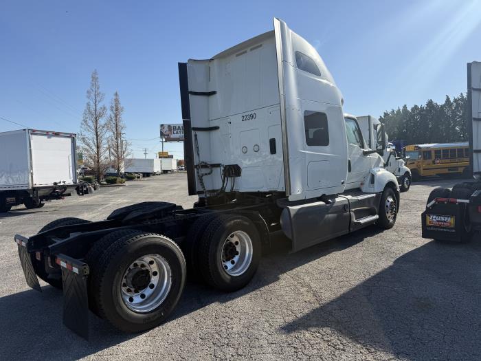 2022 International LT625-9