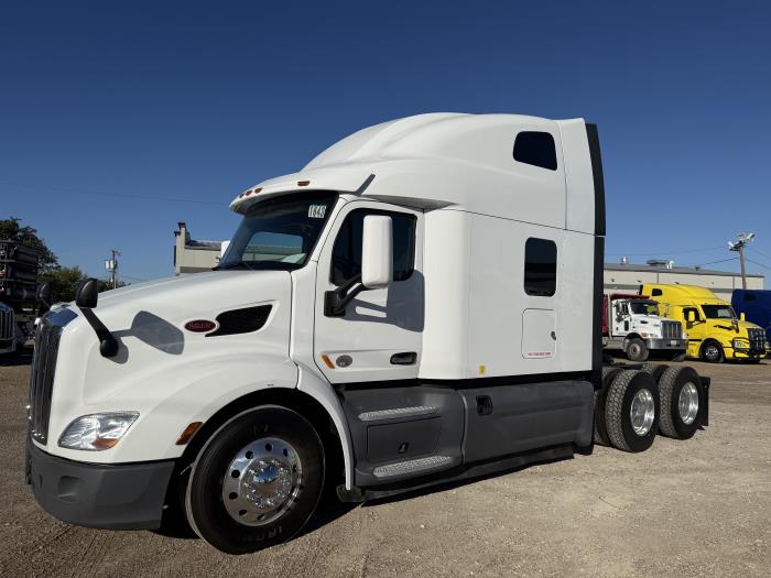 2021 Peterbilt 579-22