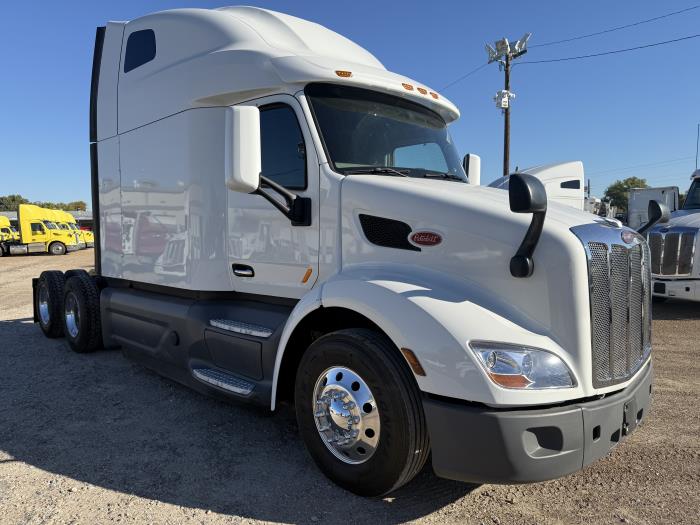 2021 Peterbilt 579-27