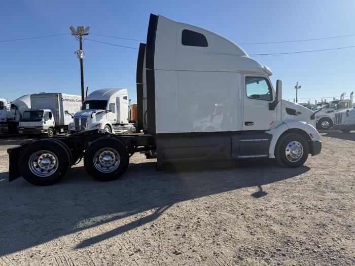 2021 Peterbilt 579-31