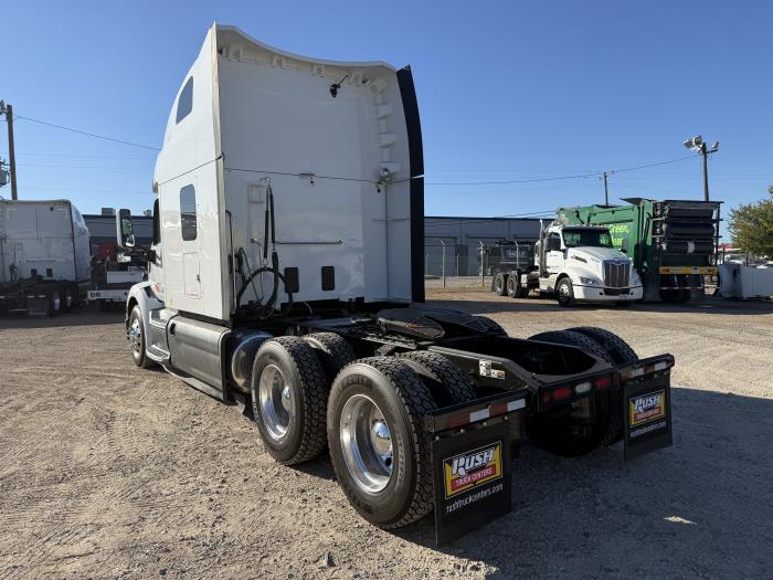 2021 Peterbilt 579-39
