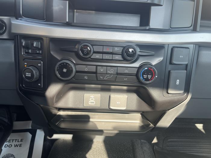 2025 Ford F-350-17