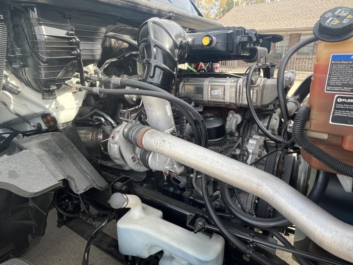 2021 International LT625-8