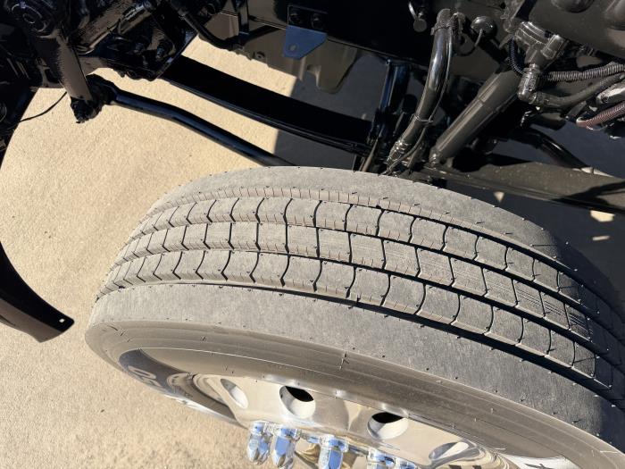 2019 Peterbilt 579-17