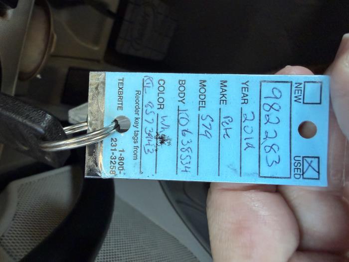 2019 Peterbilt 579-32