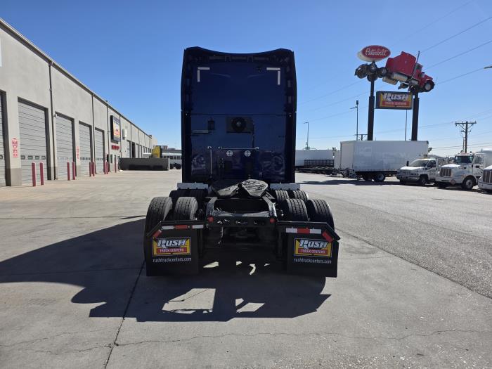 2022 Peterbilt 579-6