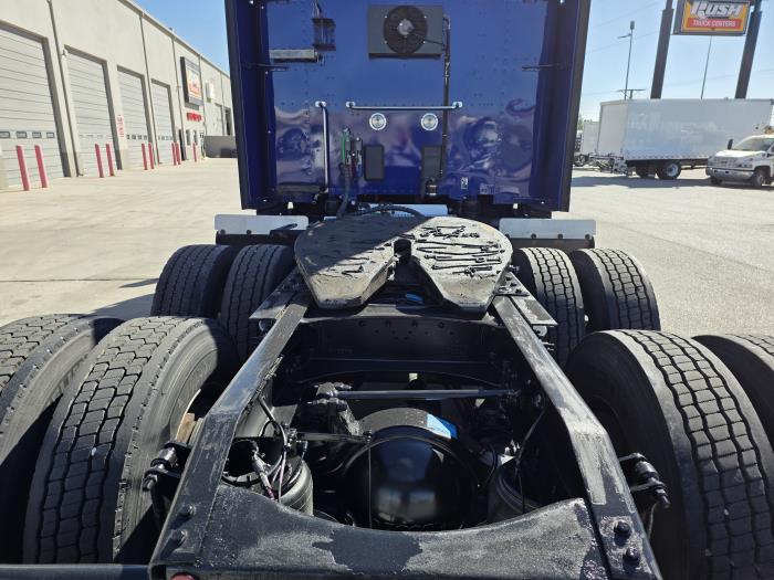 2022 Peterbilt 579-7