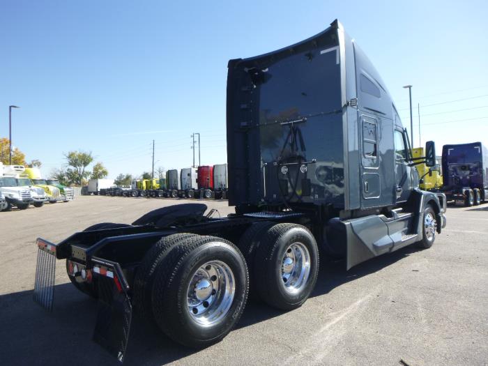 2023 Kenworth T680-34
