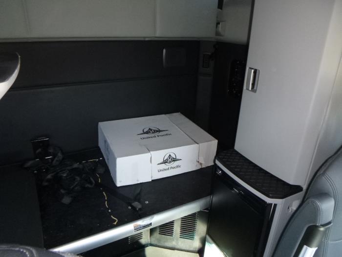 2023 Kenworth T680-42