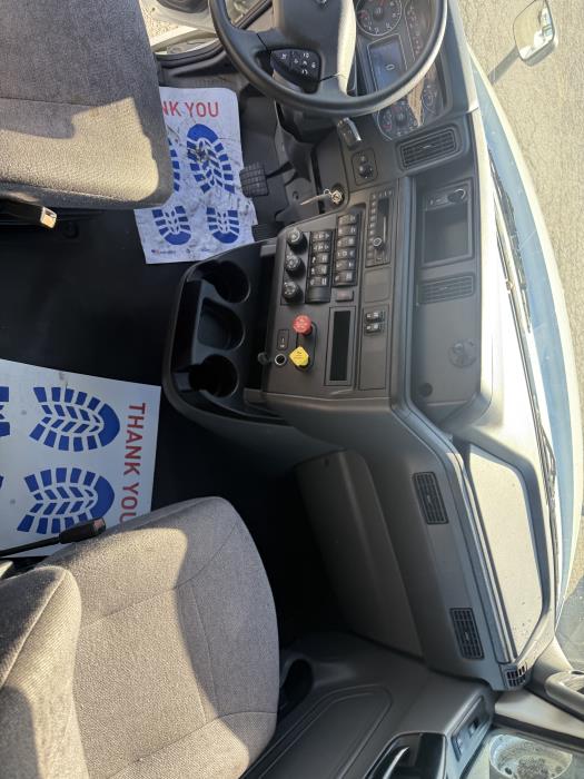 2022 International LT625-11