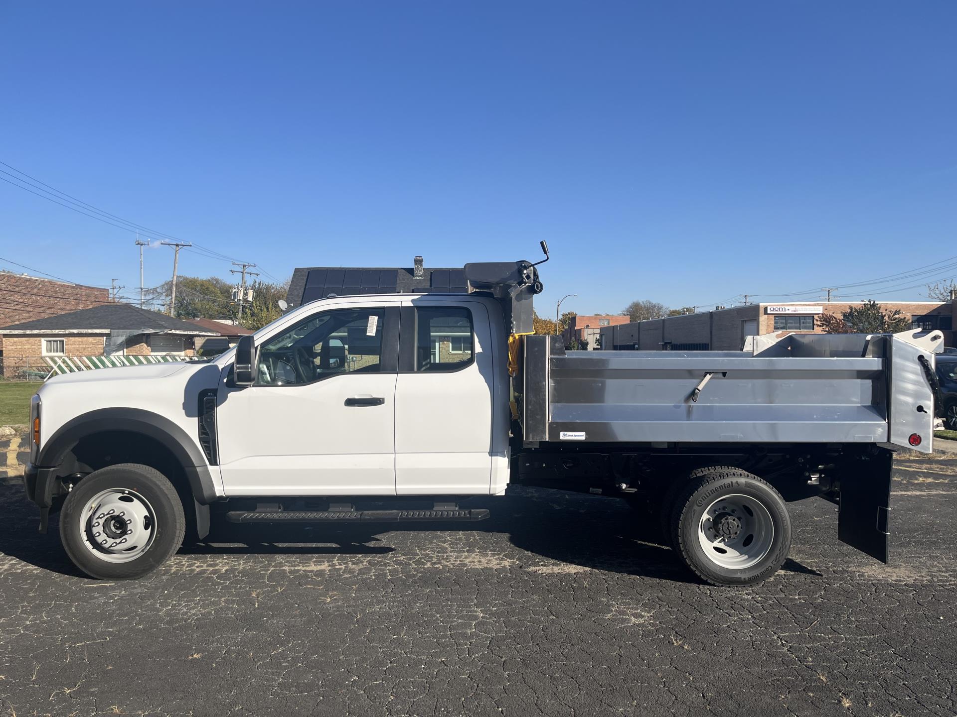 New 2026 Ford F-450 Super Cab 4x4 Dump Truck for sale #1965036 - photo 5