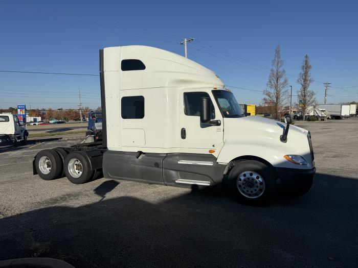 2022 International LT625-9