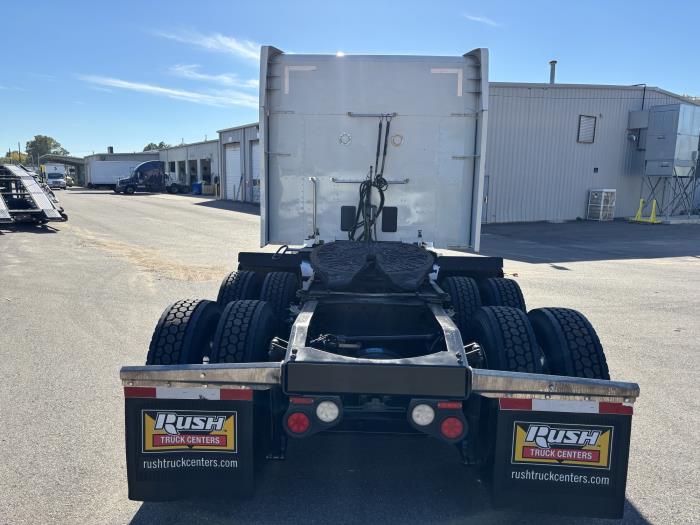 2022 Peterbilt 579-5