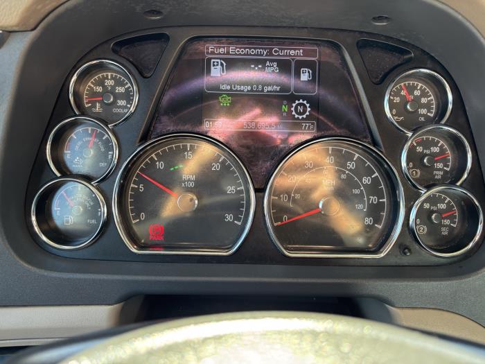 2022 Peterbilt 579-22