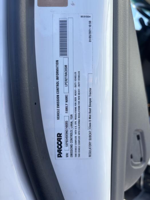 2022 Peterbilt 579-28