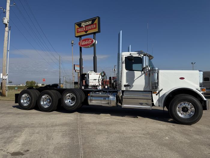 2026 Peterbilt 589-13