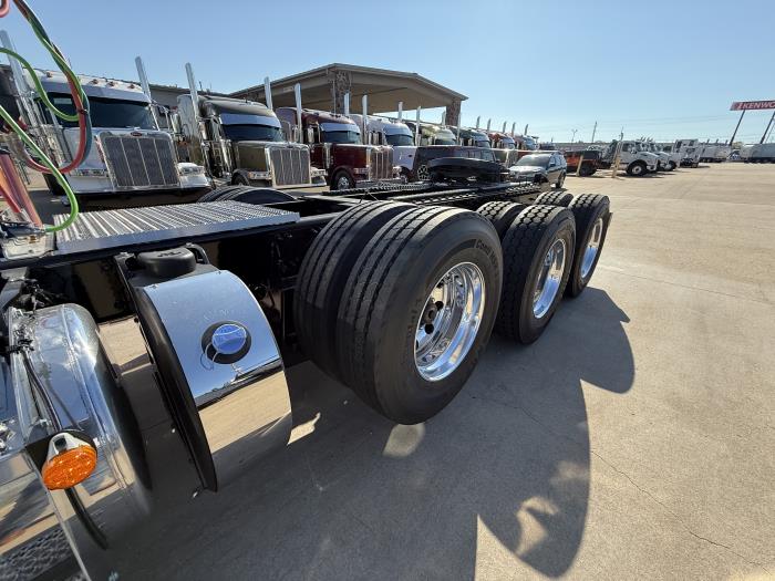 2026 Peterbilt 589-19
