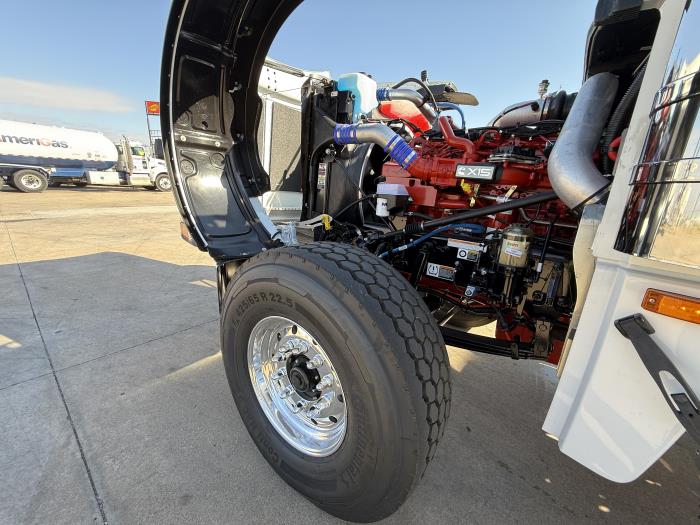 2026 Peterbilt 589-29