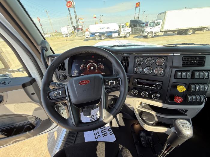 2026 Peterbilt 589-34