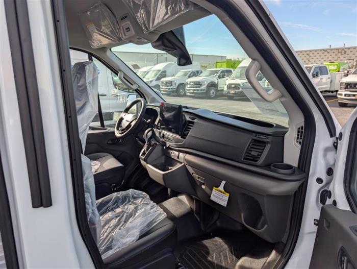 2026 Ford Transit-350-11