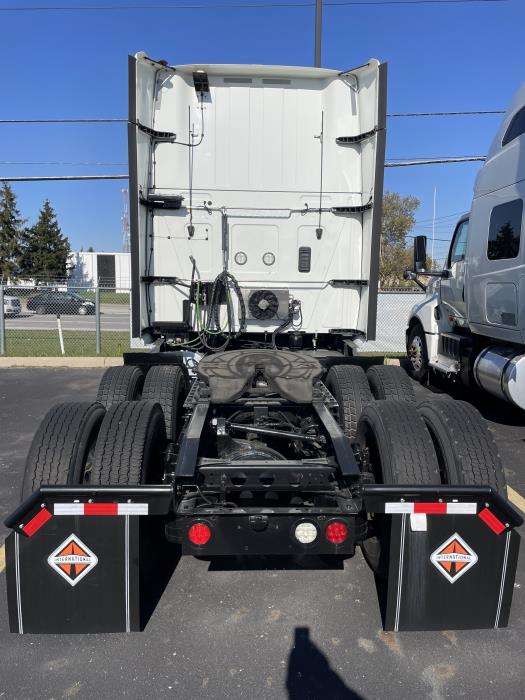 2021 International LT625-3