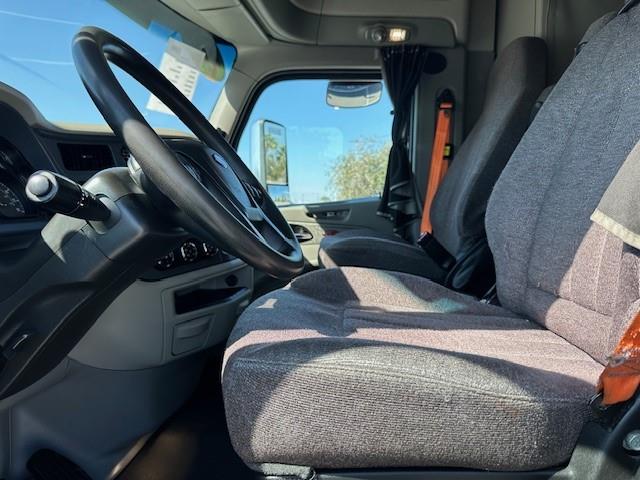 2021 Peterbilt 579-10