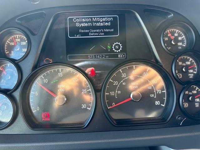 2021 Peterbilt 579-11