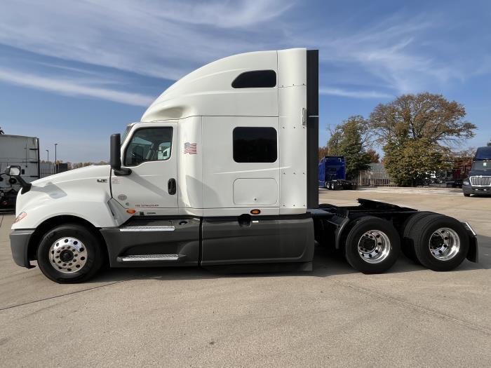 2021 International LT625-2