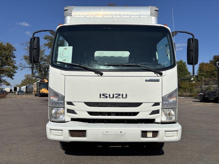 2019 Isuzu NPR-HD-1