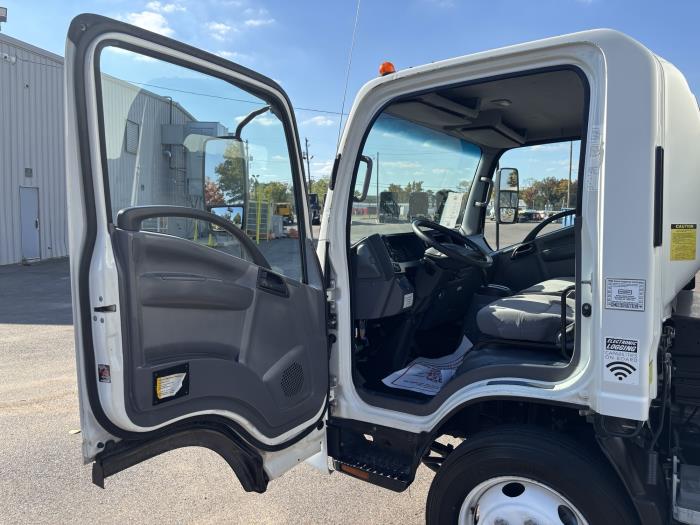 2019 Isuzu NPR-HD-13