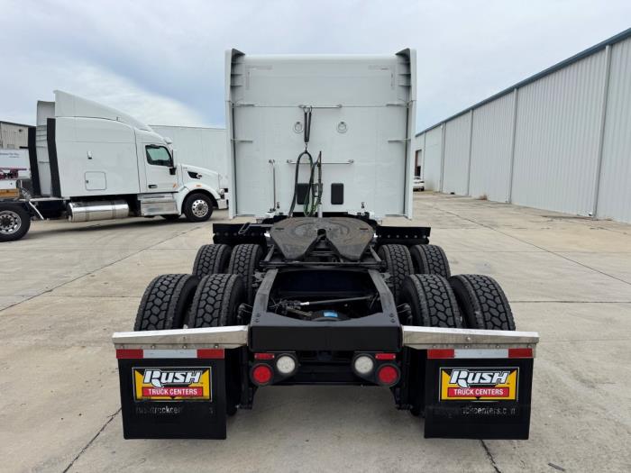 2022 Peterbilt 579-6